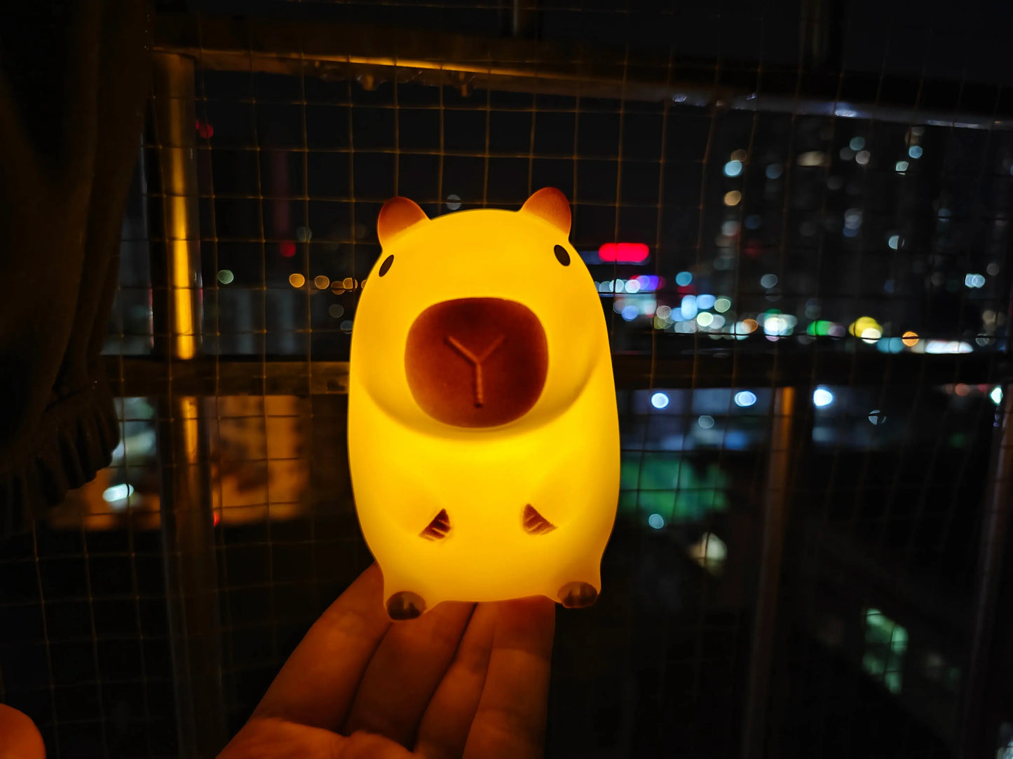 Cute Pet Capybara Night Light Cute Cartoon Silicone Creative Bedside Sleep Night Lamp For Children's Room Decor Birthday gift SKYNIX
